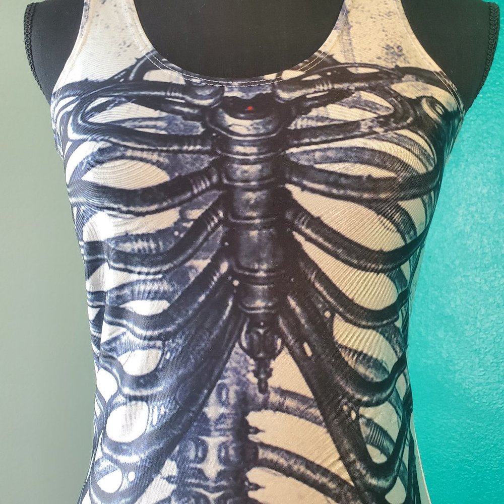 Skeleton Tank - Picture 3 of 5